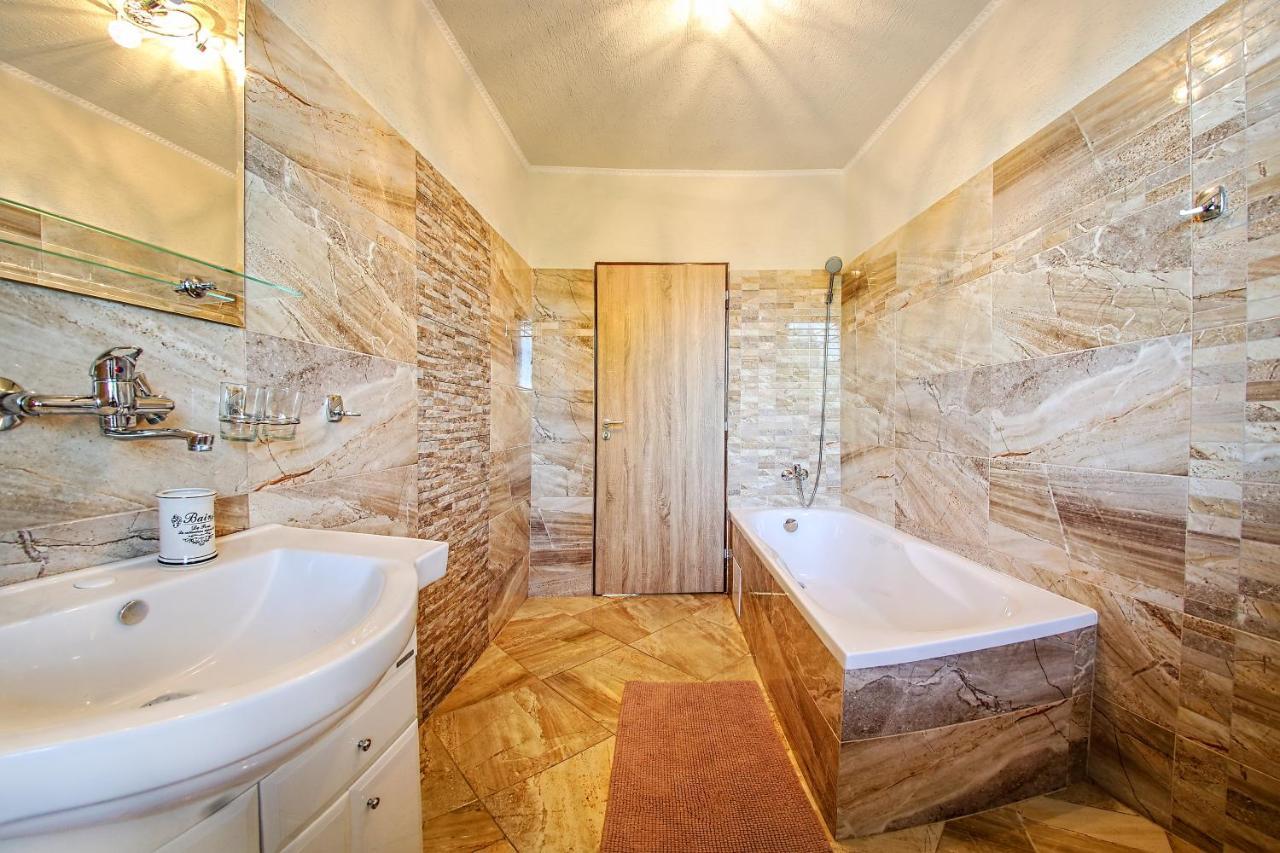 Villa Laura Липтовски-Микулаш Экстерьер фото